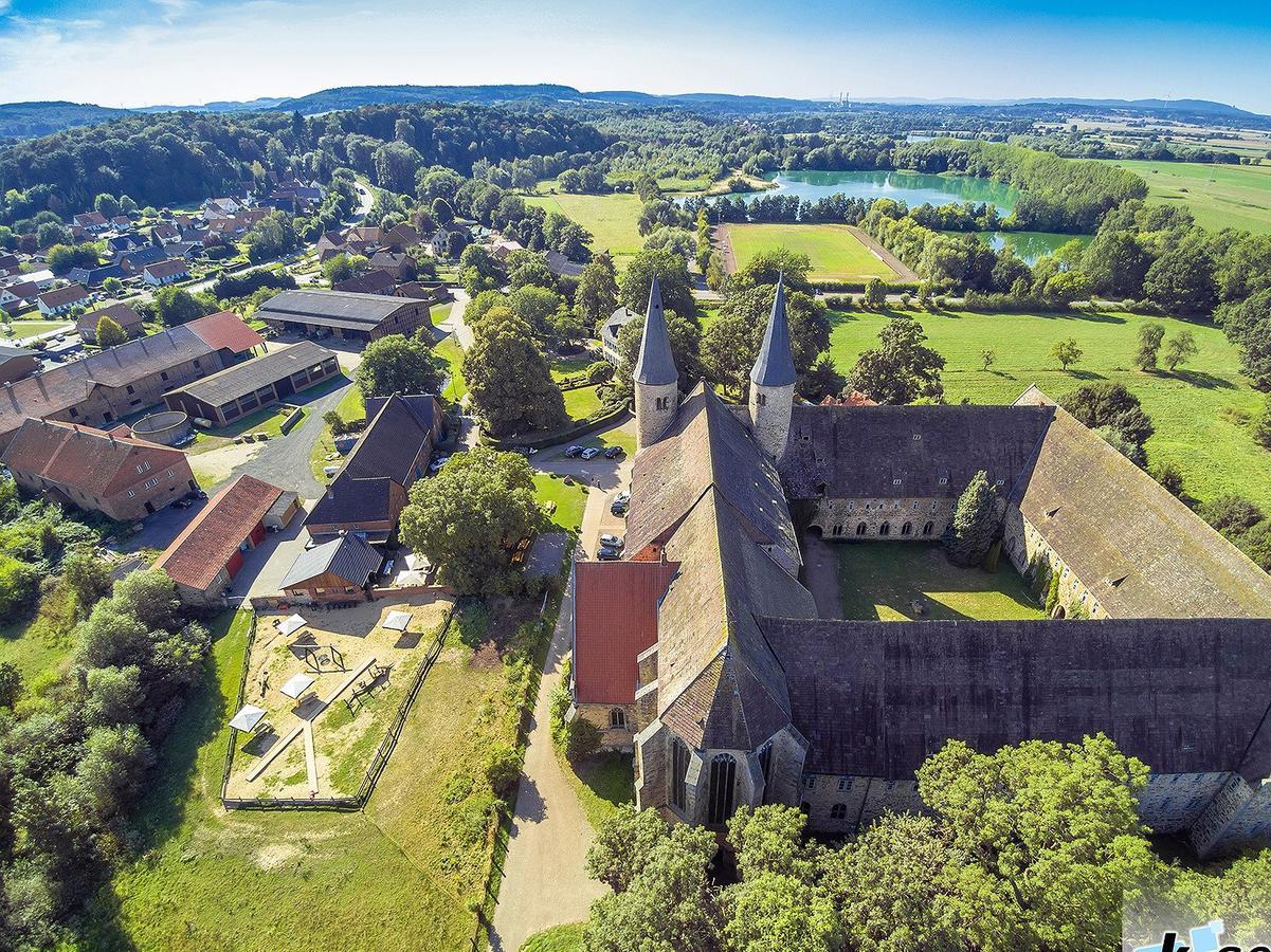 Hotel Am Kloster - Domaene Moellenbeck Rinteln Kültér fotó